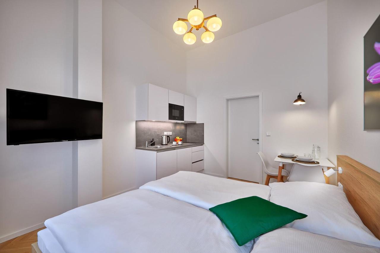 Downtown Suites Rubesova Prag Eksteriør billede