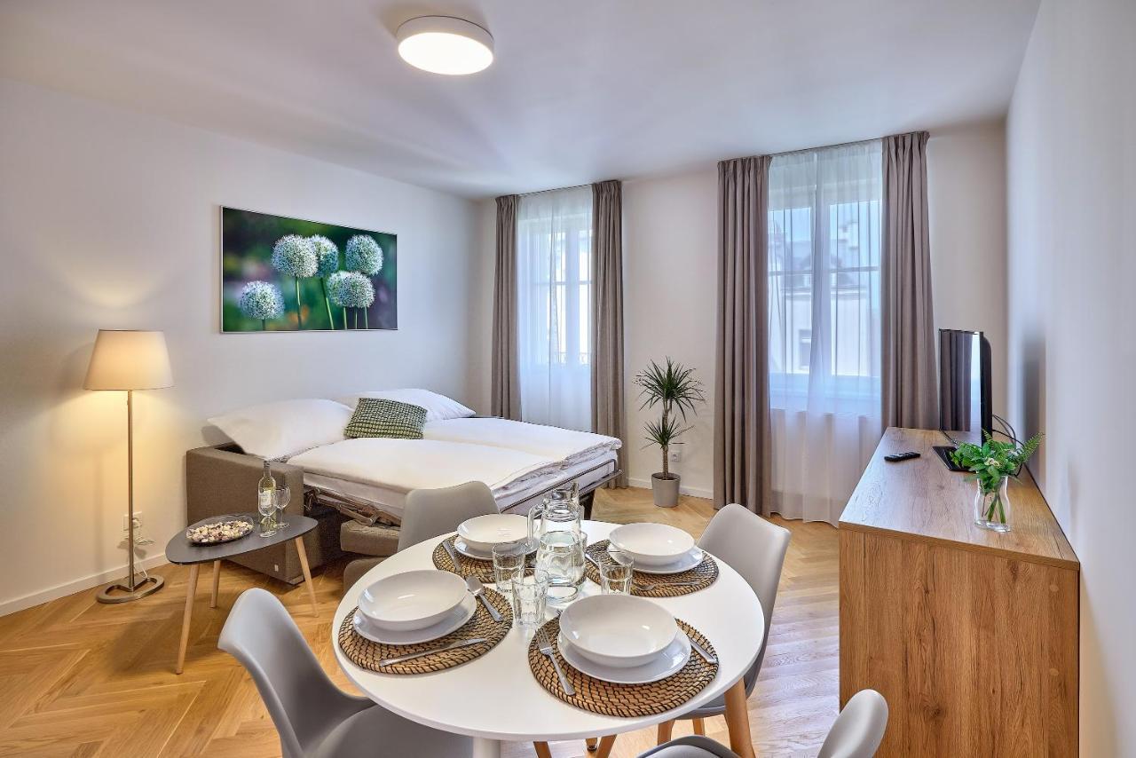 Downtown Suites Rubesova Prag Eksteriør billede