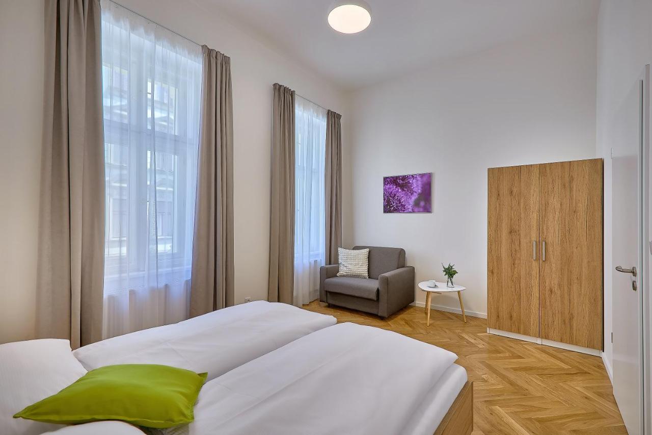 Downtown Suites Rubesova Prag Eksteriør billede