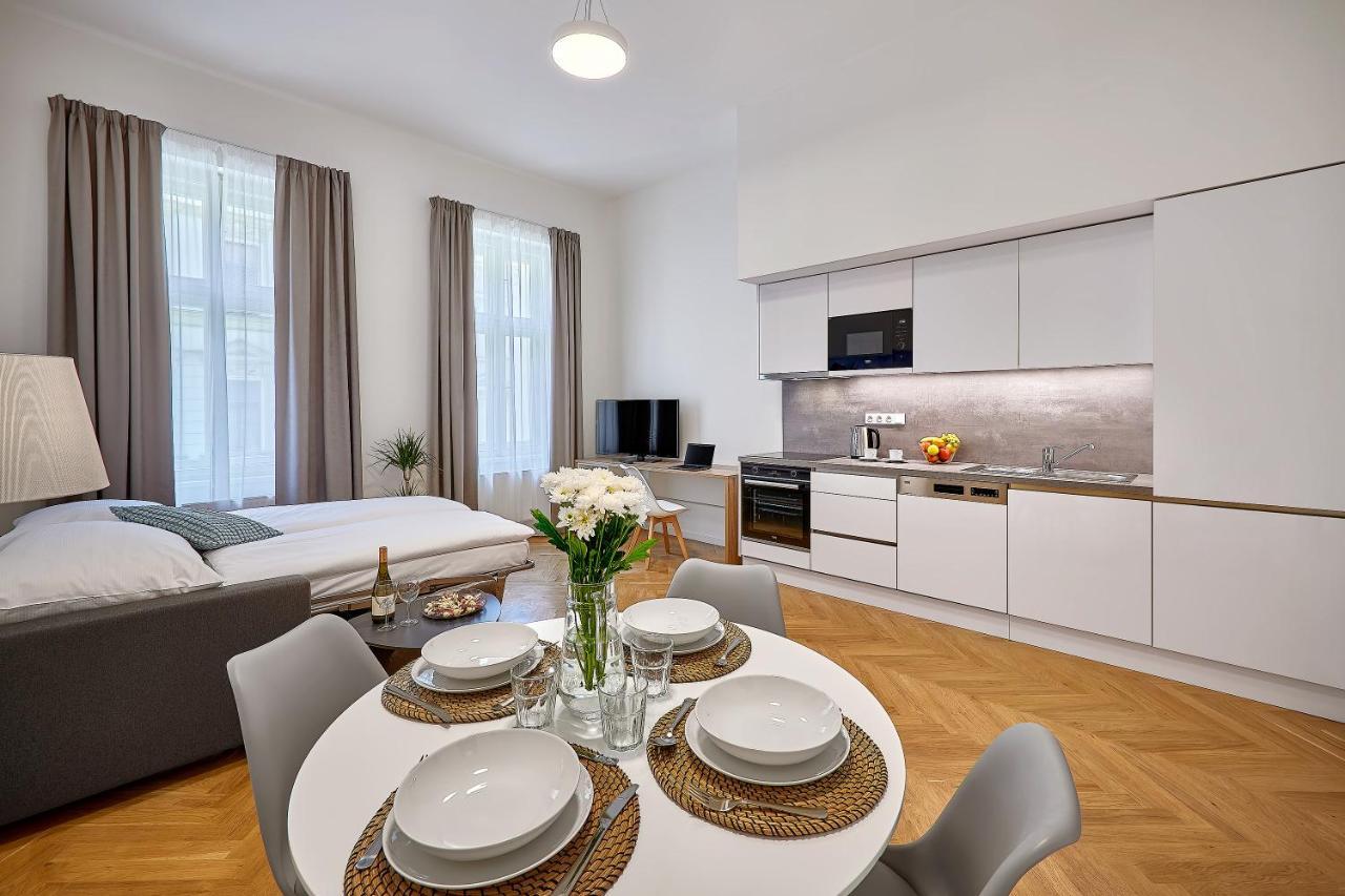 Downtown Suites Rubesova Prag Eksteriør billede