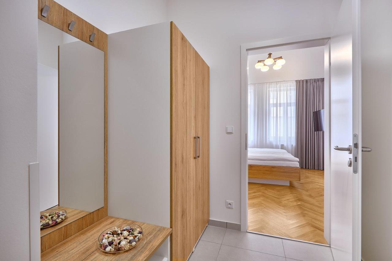 Downtown Suites Rubesova Prag Eksteriør billede