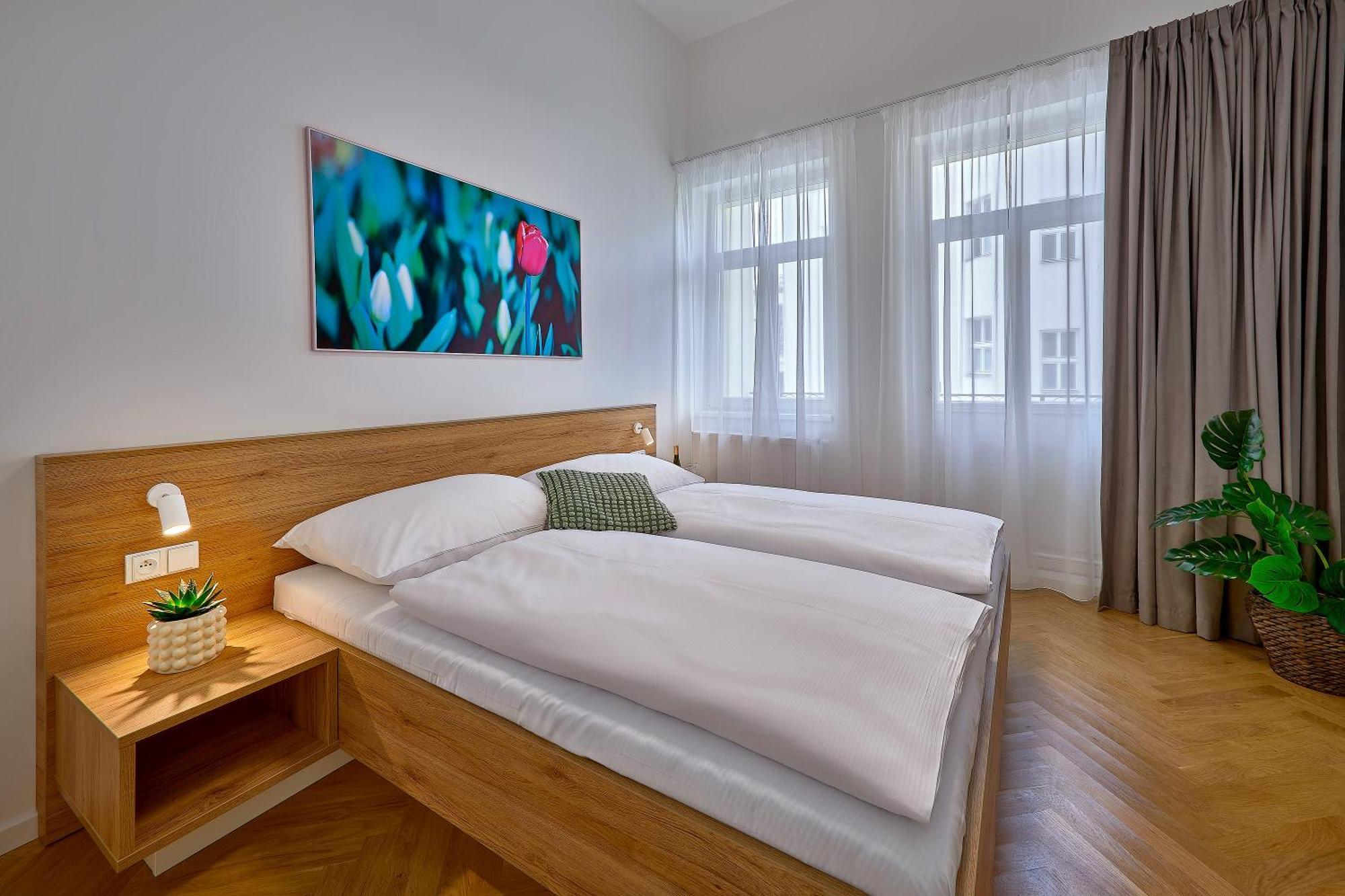 Downtown Suites Rubesova Prag Eksteriør billede